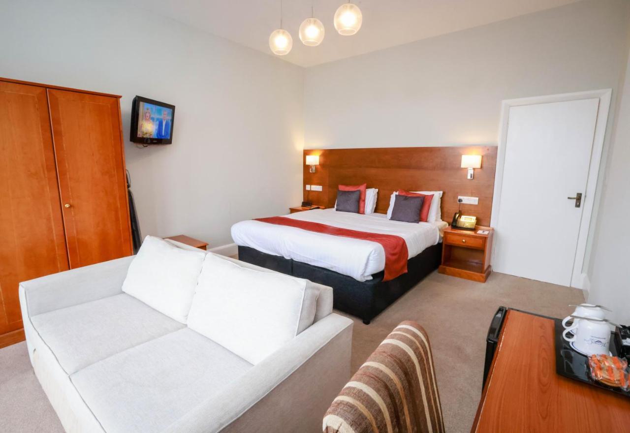 Marsham Court Hotel บอร์นมัธ ภายนอก รูปภาพ