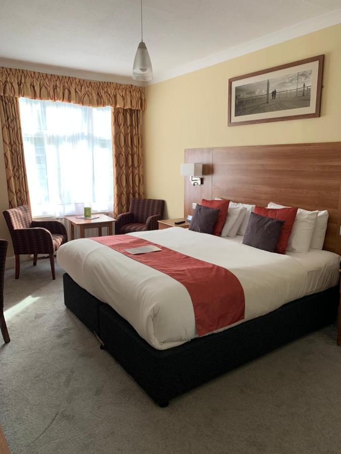 Marsham Court Hotel บอร์นมัธ ภายนอก รูปภาพ