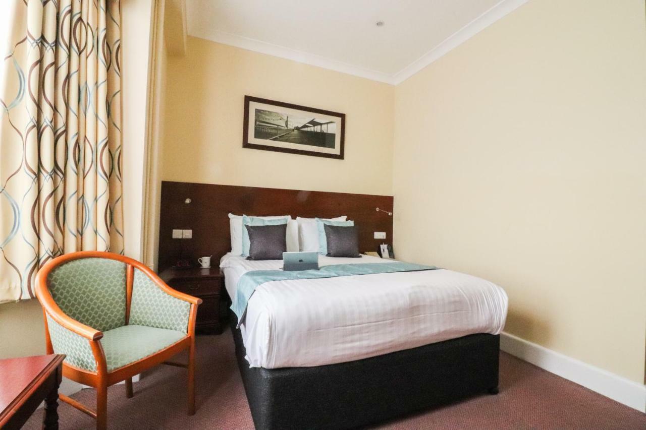 Marsham Court Hotel บอร์นมัธ ภายนอก รูปภาพ